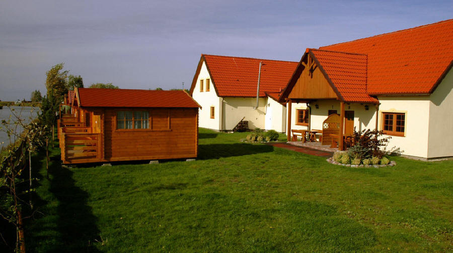 centre de loisirs ville de tentes camping toute l'année maisons de campagne chambres hébergement hébergement en Pologne Mer Baltique Leba